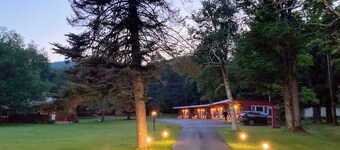 The Lorca Room 2, Indian Lake, Adirondacks