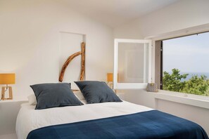 5 habitaciones, tabla de planchar con plancha y wifi gratis
