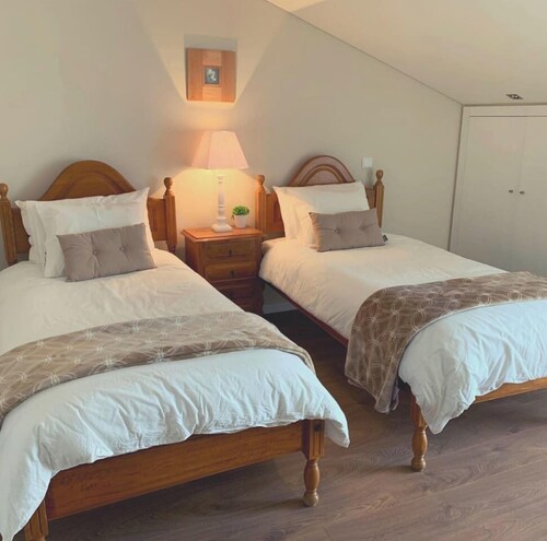 Casa Carmo Alexandre! Your Modern-Medieval Getaway