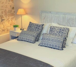 4 camere, ferro/asse da stiro, culla da viaggio, Wi-Fi gratuito