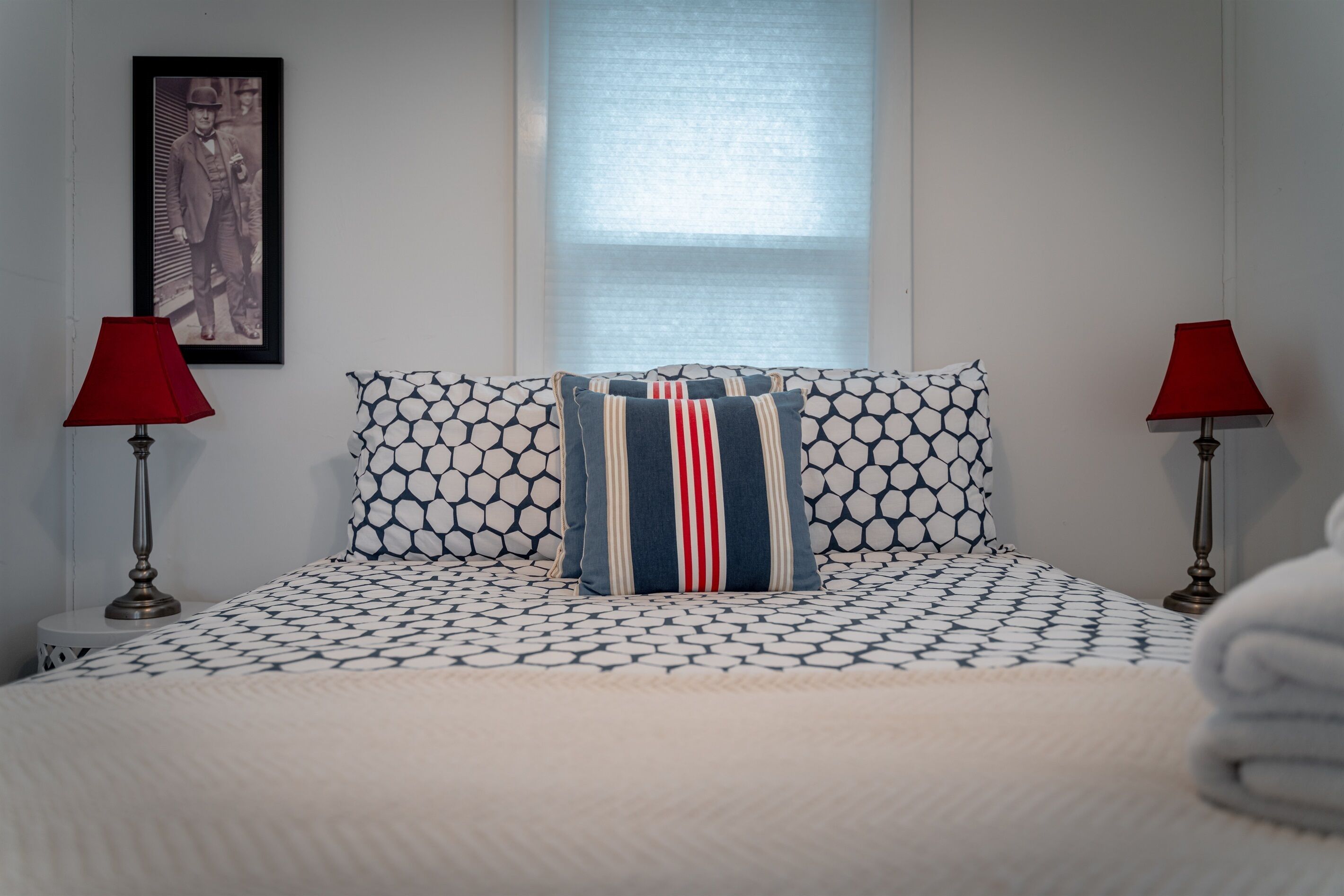 2 dormitorios, tabla de planchar con plancha, wifi gratis y ropa de cama