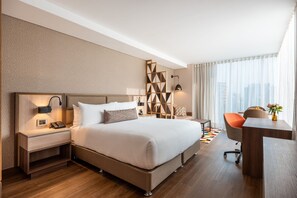 Studio Suite, 1 King Bed with Sofa bed, City View