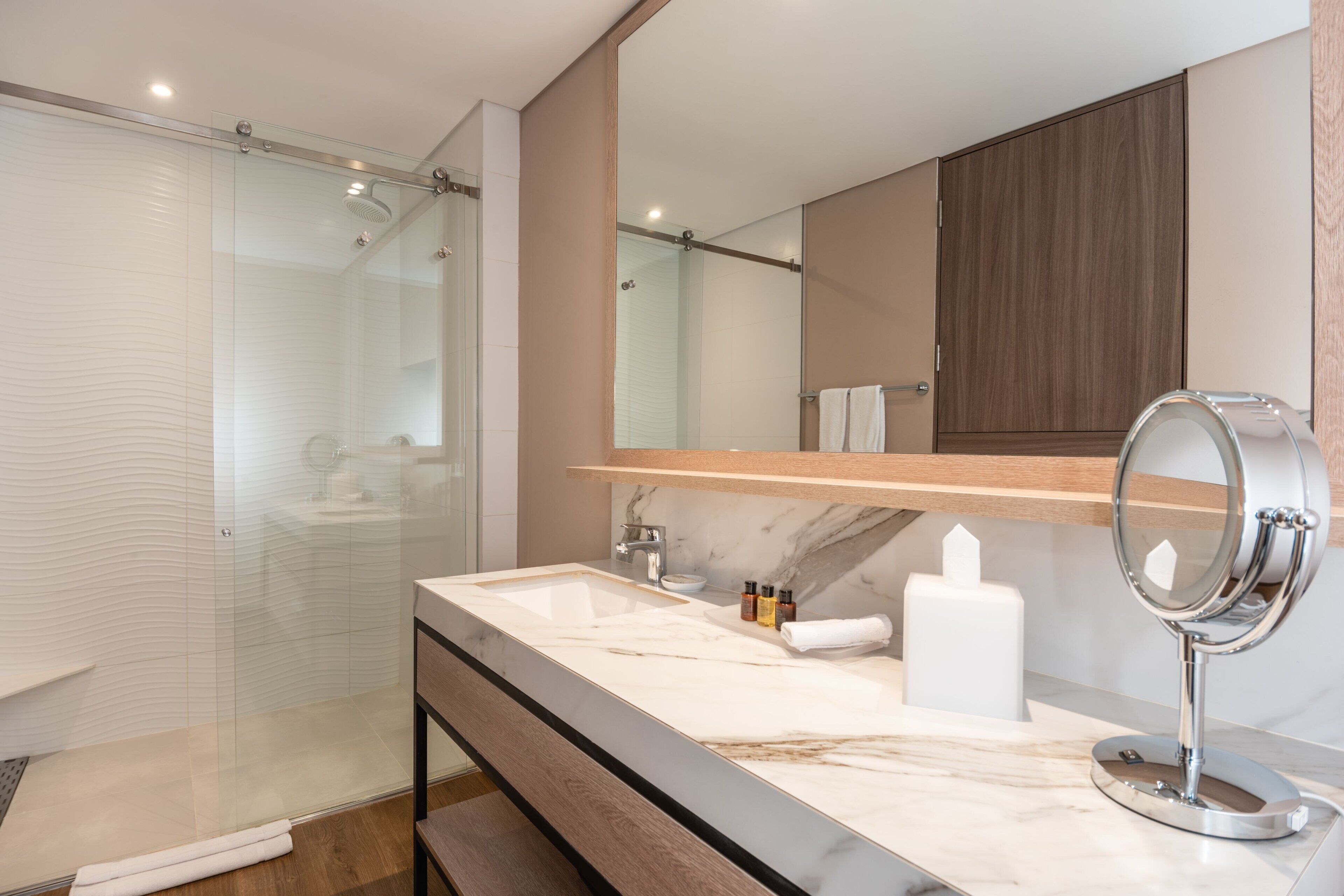 suite, 1 bedroom, non smoking, city view | bathroom | shower, hair dryer, towels, soap