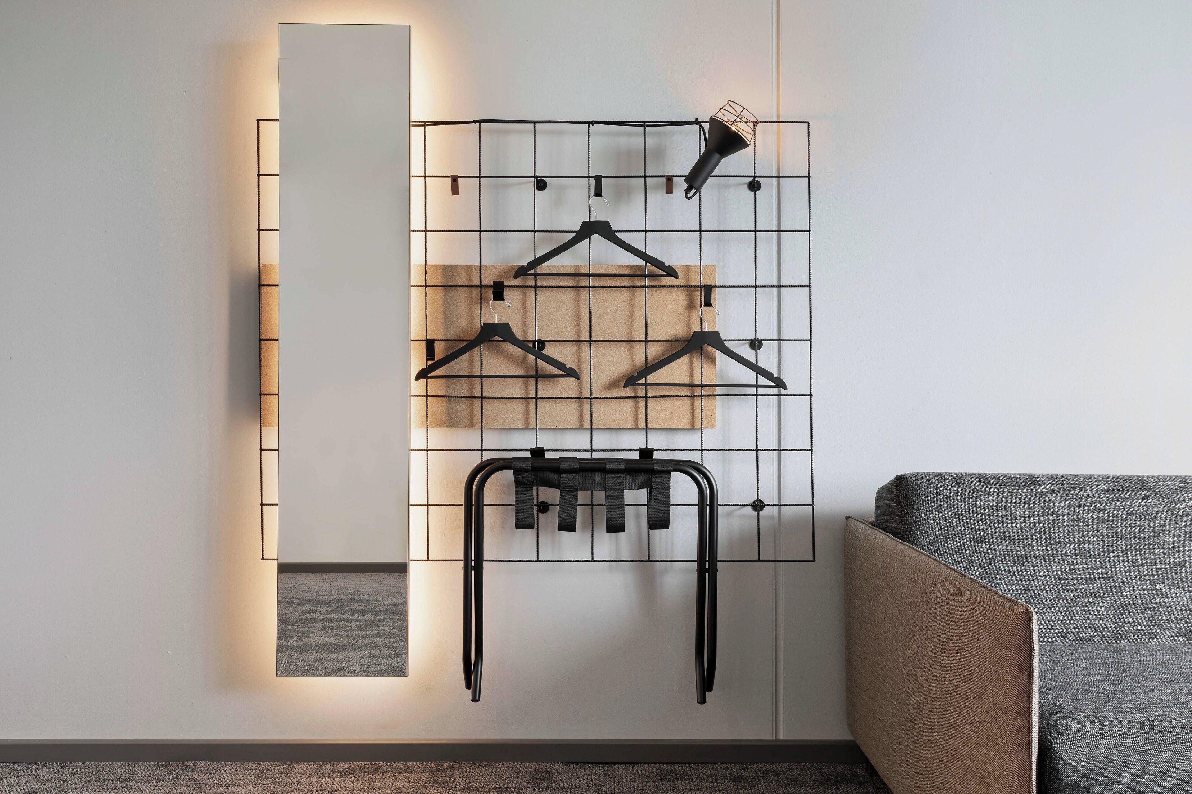 防过敏的被褥、笔记本电脑工作区、遮光窗帘、免费婴儿床