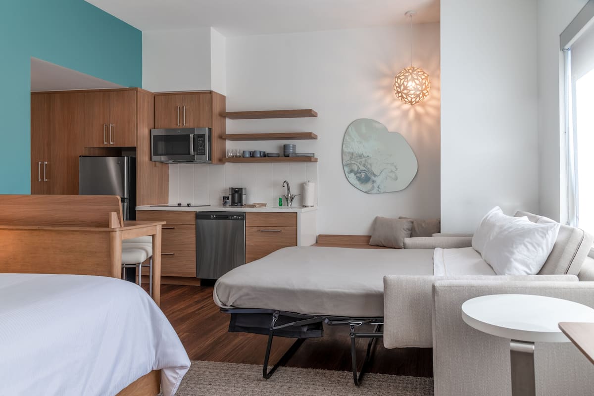 1 bedroom, premium bedding, down duvets, pillow-top beds