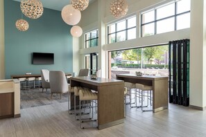 Lobby - Element Dallas Richardson (Richardson)