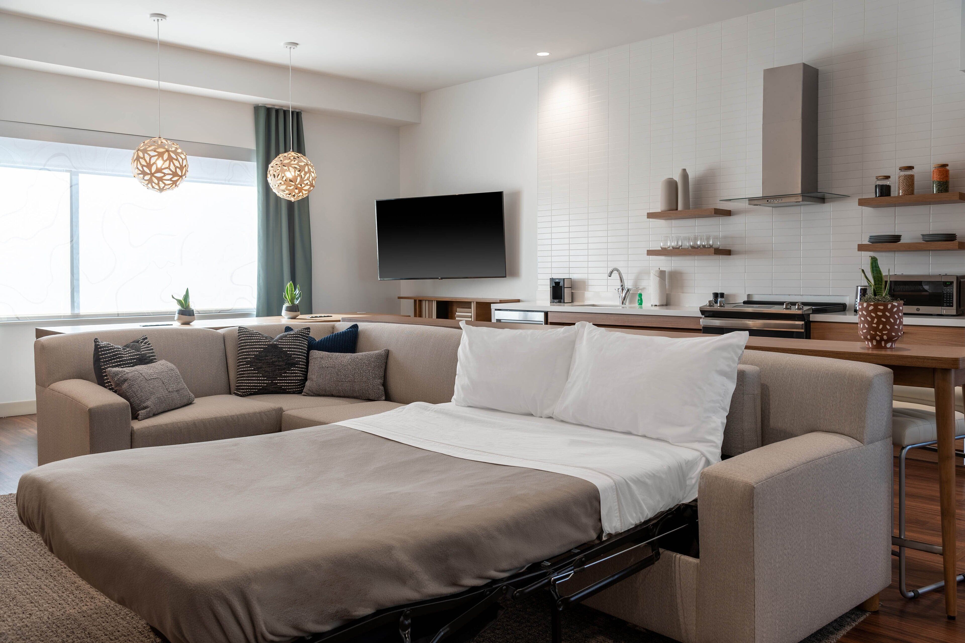 1 bedroom, premium bedding, down duvets, pillow-top beds