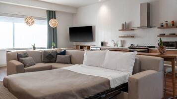 Hochwertige Bettwaren, Daunenbettdecken, Pillowtop-Betten, Schreibtisch