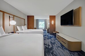 Suite, Multiple Beds | Hypo-allergenic bedding, desk, laptop workspace, iron/ironing board