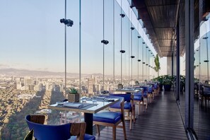 Breakfast, lunch and dinner served - The Ritz-Carlton, Mexico City (Mexico City)