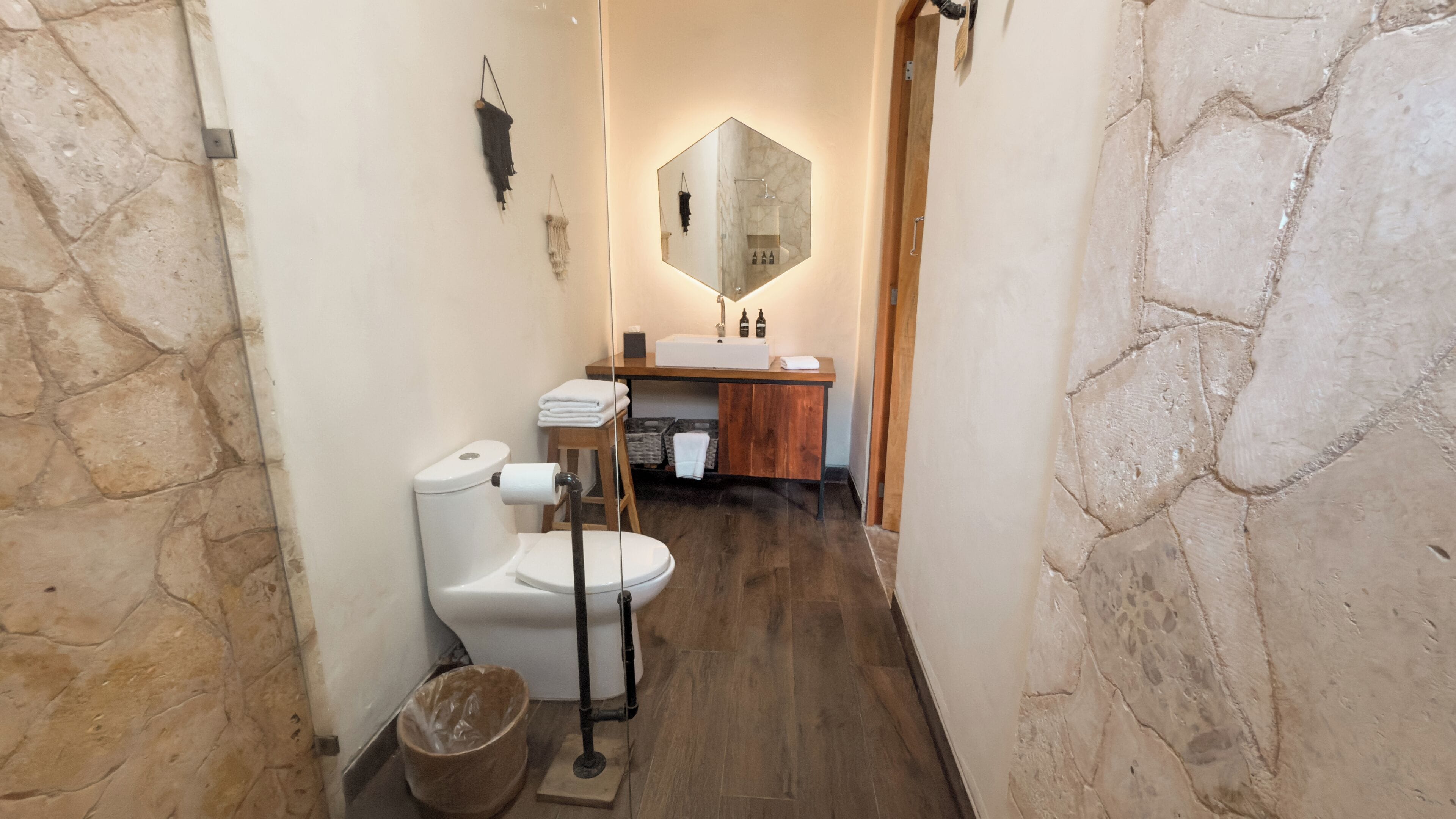 standard room, 1 king bed, private pool | 1 bedroom, premium bedding, in-room safe, blackout curtains