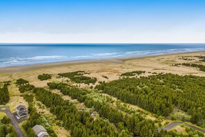 Una spiaggia nelle vicinanze