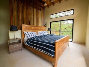 6 bedrooms, free WiFi, bed sheets