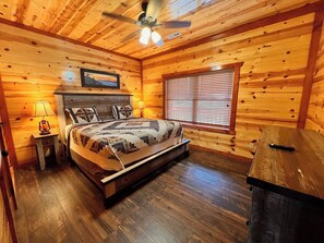 6 chambres, fer et planche à repasser, lit parapluie, Wi-Fi gratuit