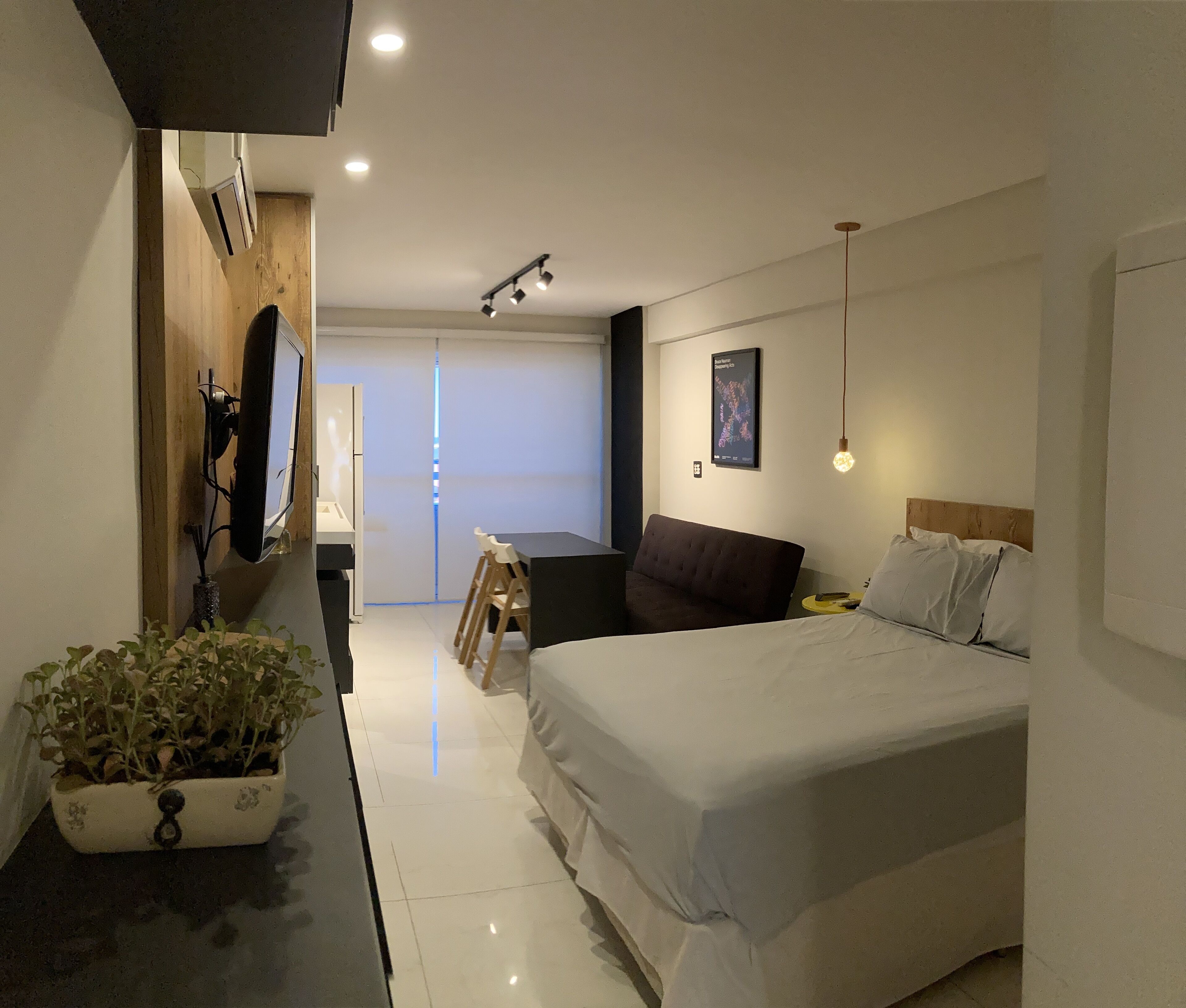 1 quarto, Wi-Fi de cortesia, roupa de cama