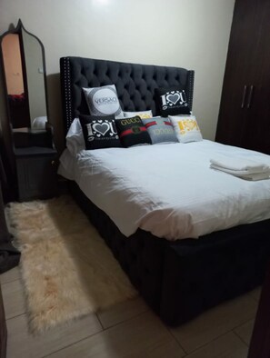 1 Schlafzimmer, Schreibtisch, kostenloses WLAN, Bettwäsche