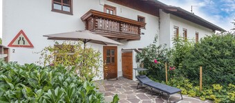 Vakantiehuis "Zuhaus am See" met Uitzicht op de Bergen, Sauna, Wi-Fi en Tuin