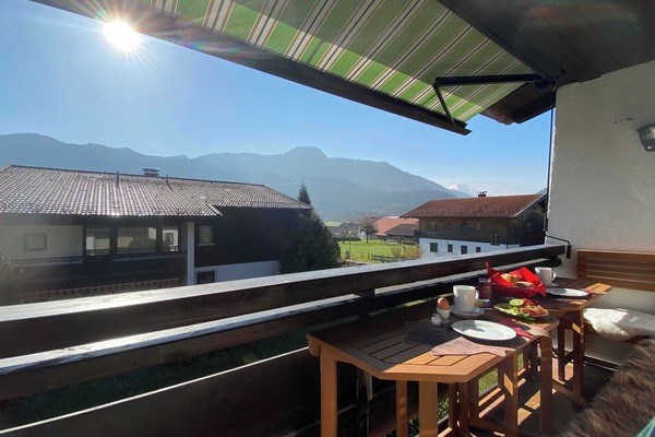 AlpenKastl für 1-3 Personen 40 qm, Wohnküche, Schlafzimmer, Du/WC, Balkon, WLAN-Balkon