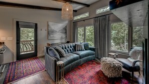 Casa, 1 habitación | Sala de estar | Televisión de pantalla plana 