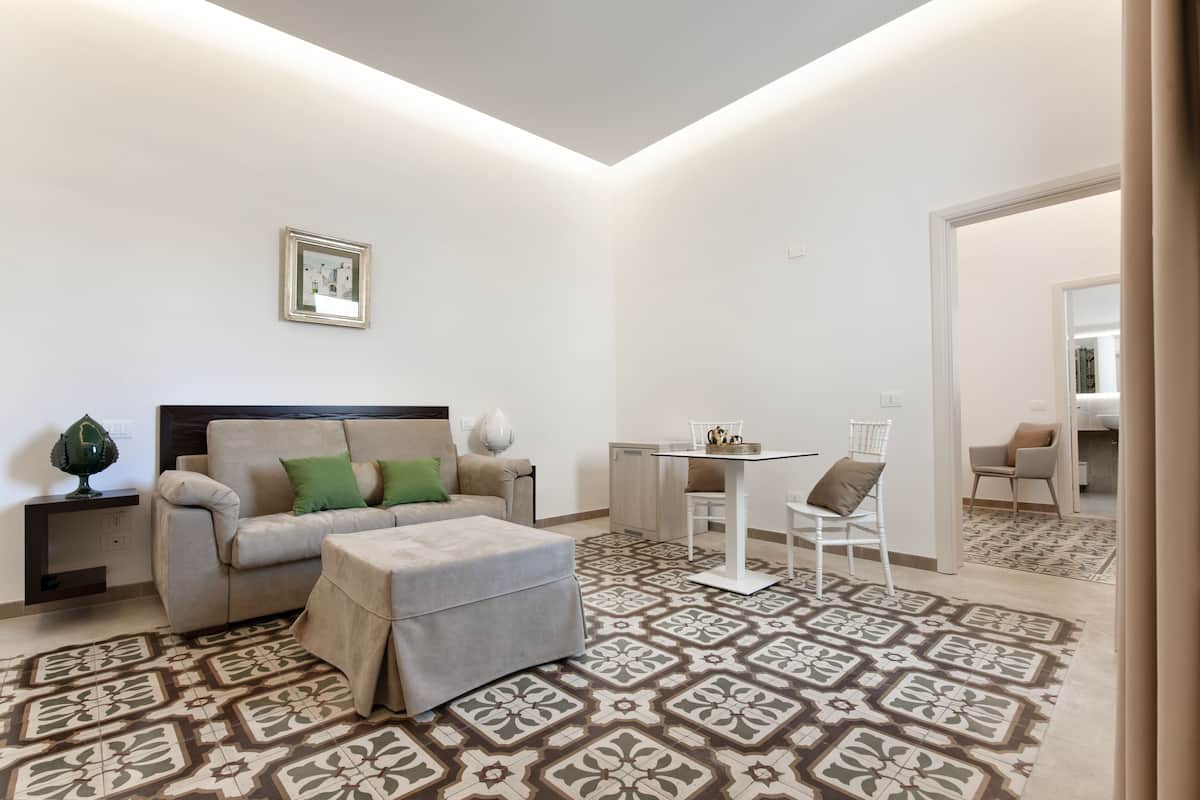 Family Studio Suite