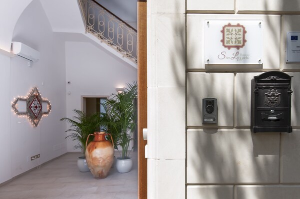 Palazzo San Lazzaro Rooms & Suites - Lecce