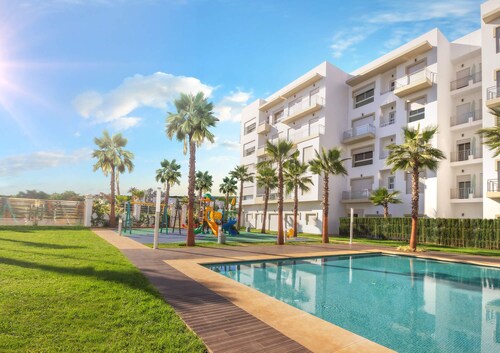 Joli appartement avec piscine,plage&wifk