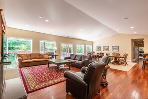 Smart TV, DVD player, books, music library