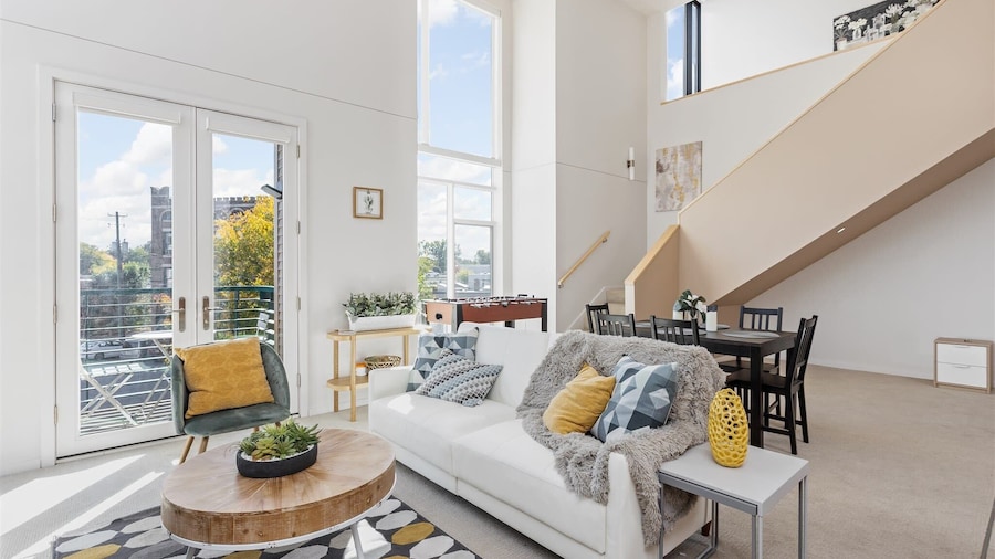 TWO Modern Penthouses on Mass by CozySuites