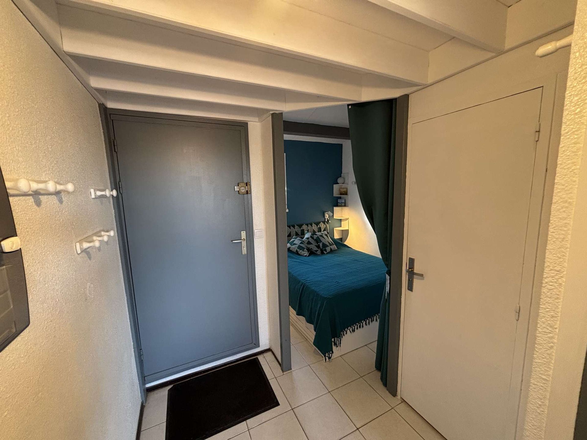 1 bedroom