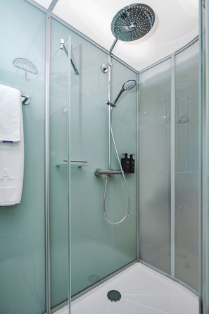 Standard Single Room | Bathroom - Maxima Domodedovo Hotel (Domodedovo)