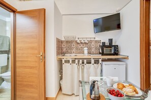 Mikrobølgeovn og kokeplater