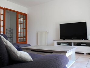 Living area - Comfortable house with garden near La Rochelle (Aytré)