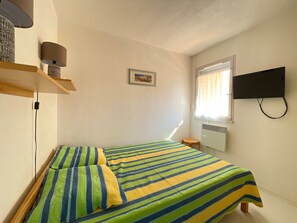 2 bedrooms, free WiFi - T3 in Sète with sea view, WIFI, private parking (Sète)