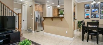 A La Mode Stunning 4 bedroom Orem Home