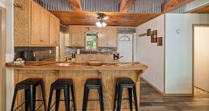 Sitting Bear Cottage in Gingercake Acres on the east side of Linville Gorge