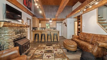Smart TV, fireplace, DVD player, offices