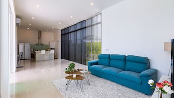 Villa | Área de sala de estar | Televisión de pantalla plana