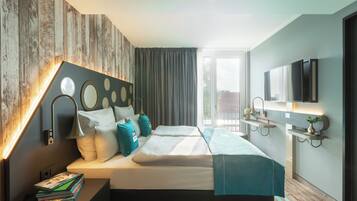 Caja de seguridad en la habitación y escritorio