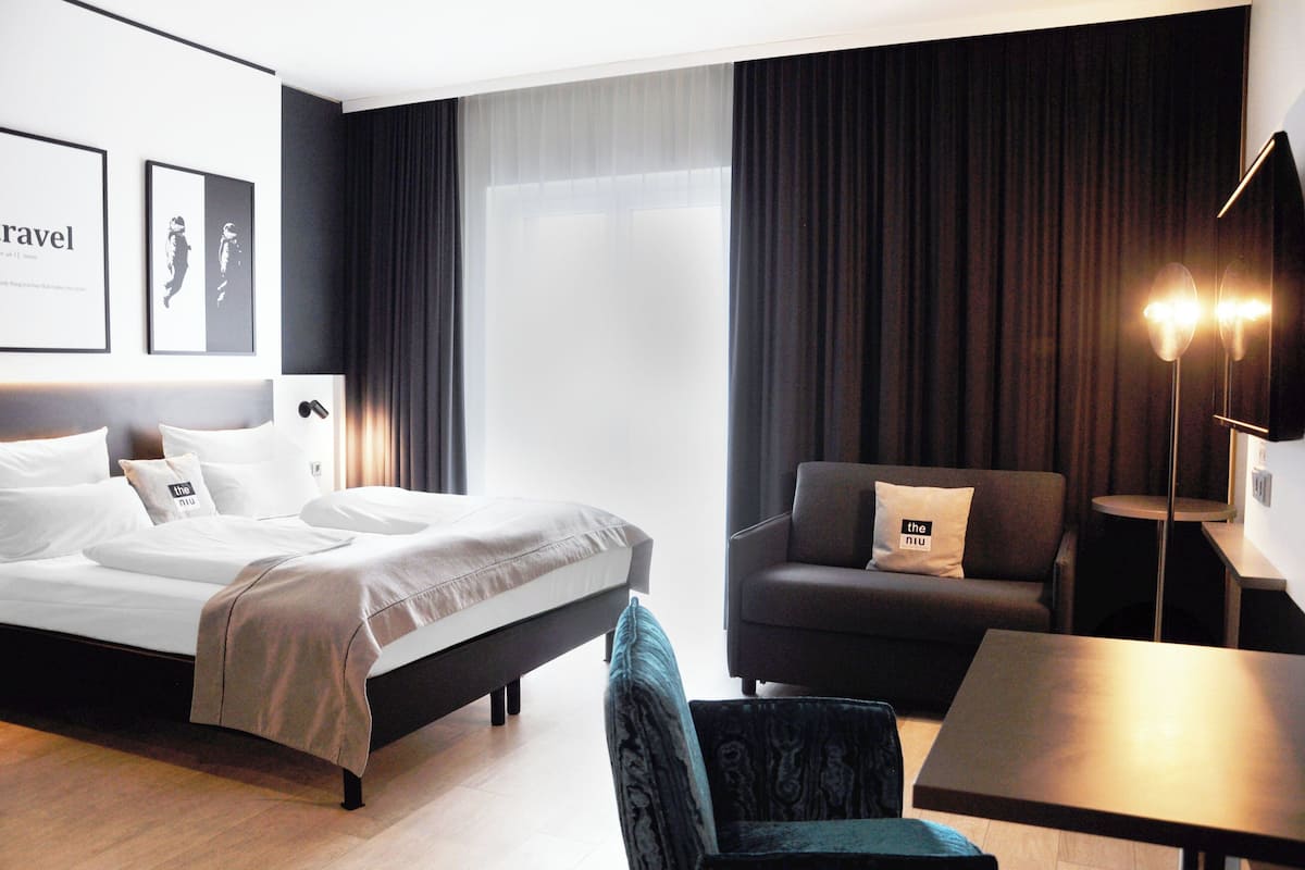 Chambres insonorisées, lits bébé (gratuits)