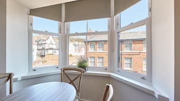 Hus | Spiseområde på rommet