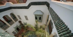 Property grounds - Maison Riad à Marrakech Avec Piscine et Hammam Pour Profiter Entre Amis! (Marrakech)