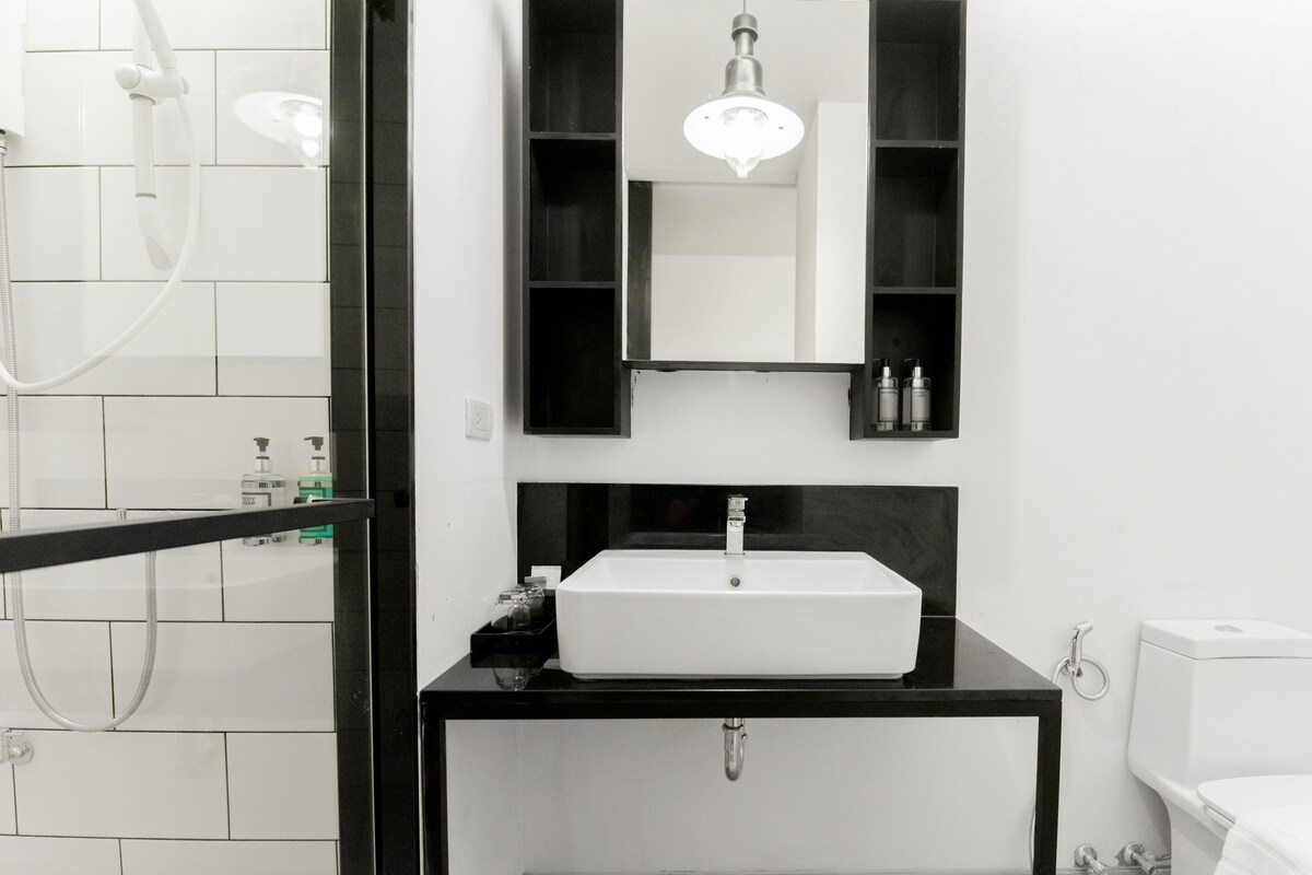 Bathroom | Shower, rainfall showerhead, free toiletries, hair dryer