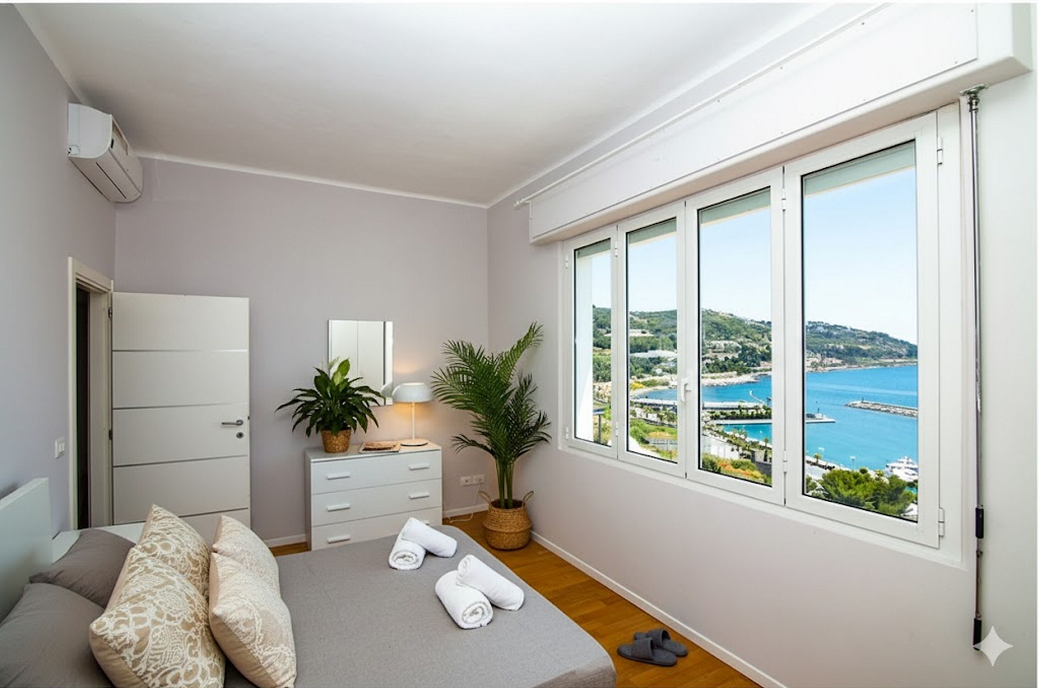 客房 | 熨斗/熨衣板