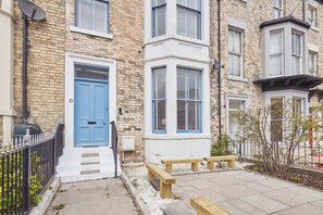 Exterior - Hidden Treasure (Whitby)