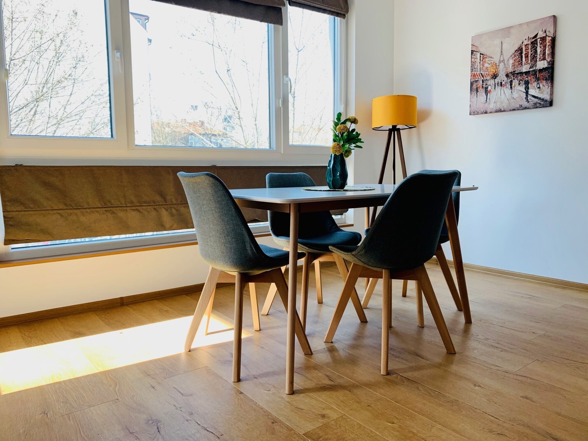 Apartamento Grand | Zona de estar | Smart TV de 43 pulgadas con canales por cable, una televisión