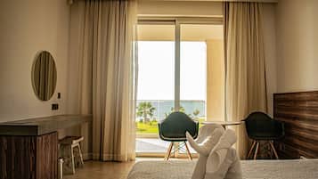 In-room safe, iron/ironing board, free WiFi, bed sheets