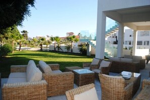 Lounge - Gold Lagoon Kosher Hotel (Paphos)