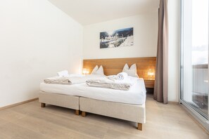 1 chambre, coffres-forts dans les chambres, fer et planche à repasser