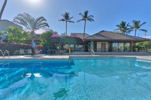 Lämmitetty uima-allas