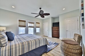 3 bedrooms, free WiFi, bed sheets